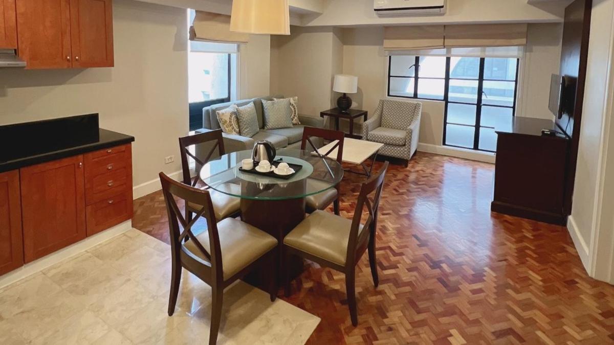 Olympia Makati 1Br Former Somerset Olympia Makati Makati City Dış mekan fotoğraf